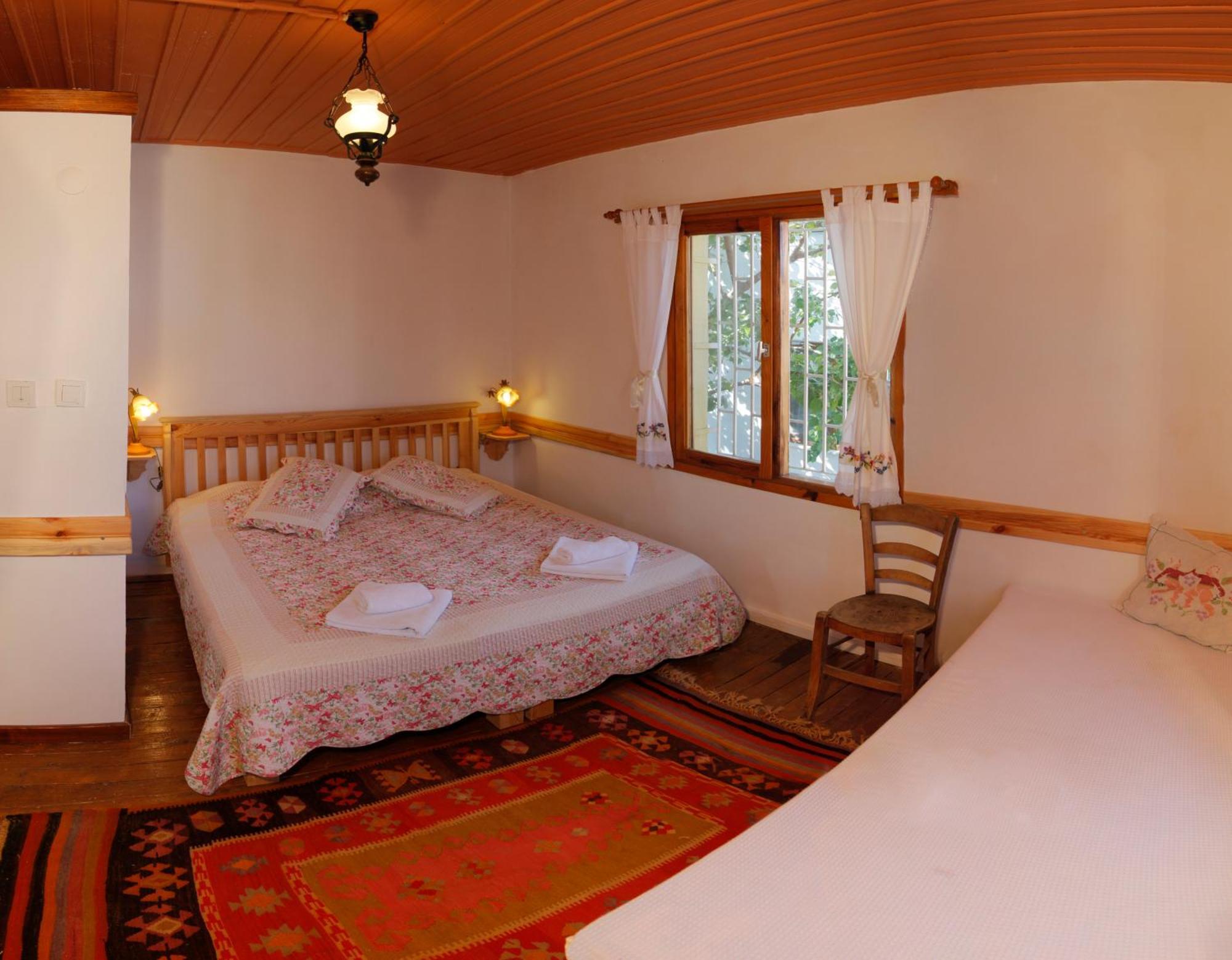 Gunebakan Taliani Hotel Ayvalı Exteriör bild
